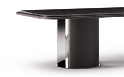 outdoor-dining-table