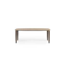 outdoor-dining-table