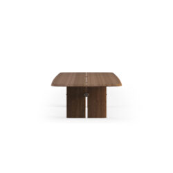outdoor-table